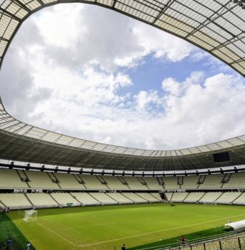 Reunião define transferência de jogos da Arena Castelão para manutenção do gramado