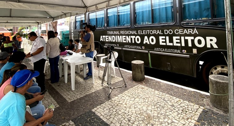 Iate Clube de Fortaleza promove atendimento itinerante do Tribunal Regional Eleitoral do Ceará