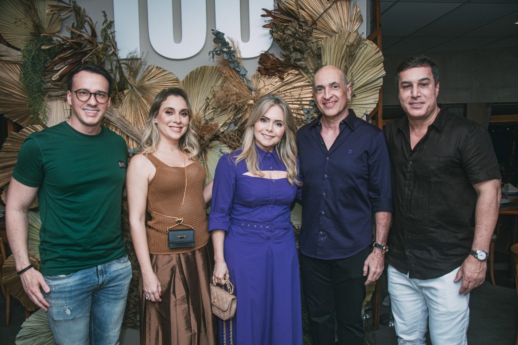 Alexandre Figueiredo, Leticia Figueiredo, Claudia Menescau, Mario Jorge Menescau E Valderzei Wanderley