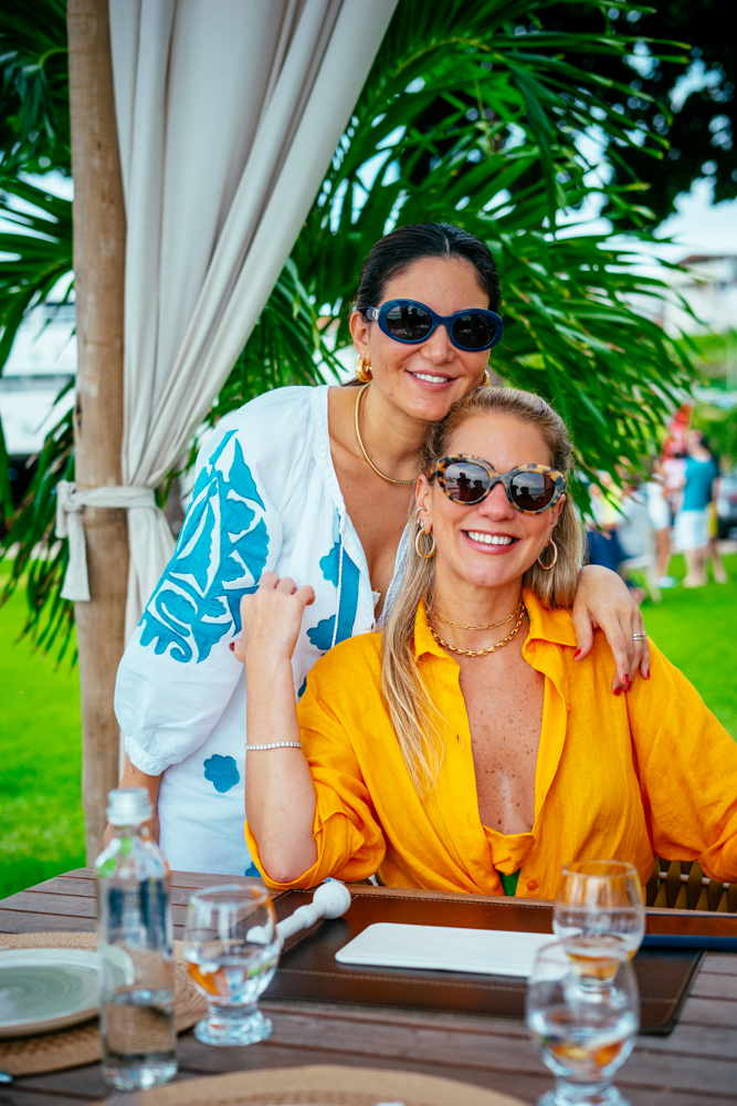 Aline Pinho E Mariana Da Fonte