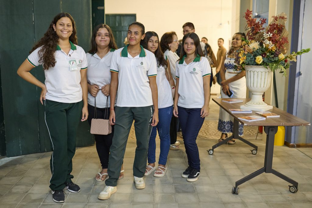 Alunas Da Escola Profissional De Aracati