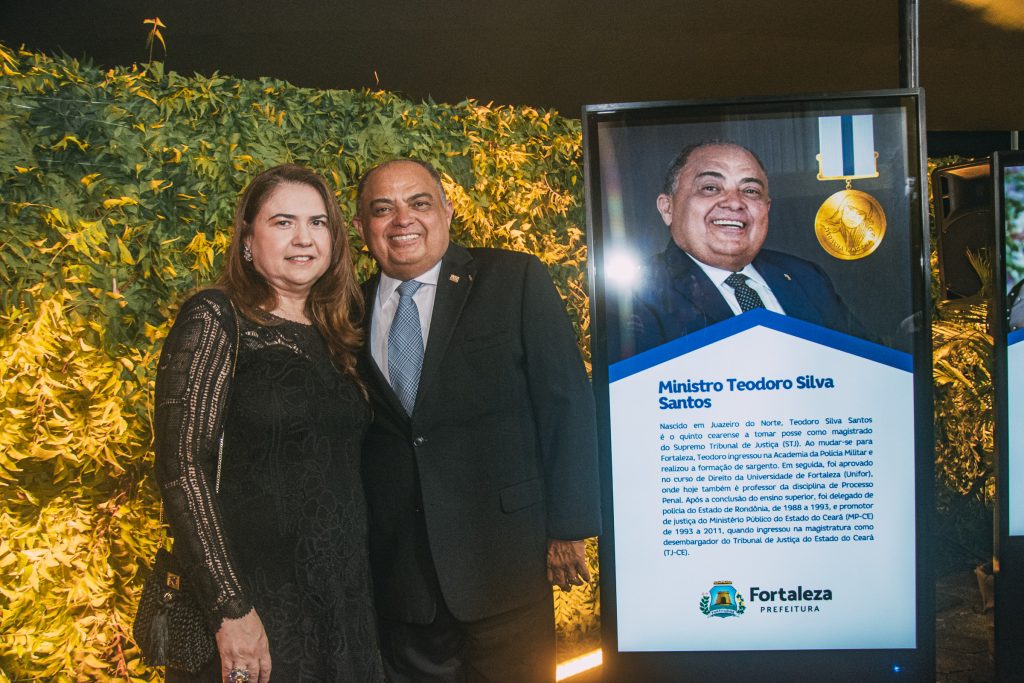 Ana Maysa E Teodoro Silva Santos