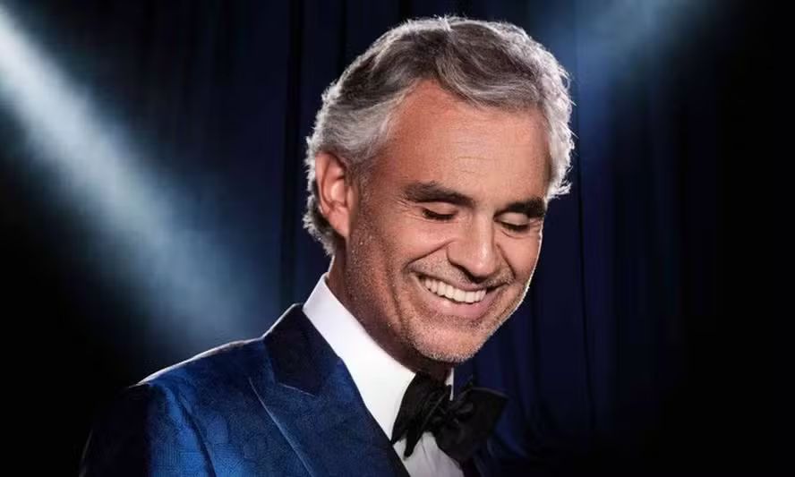 Andrea Bocelli celebra 30 anos de carreira com show exclusivo no Fairmont Rio