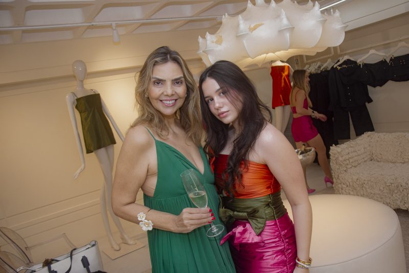 Hotspot de Tendências - Interni celebra moda e música em evento exclusivo com Mari Brígido