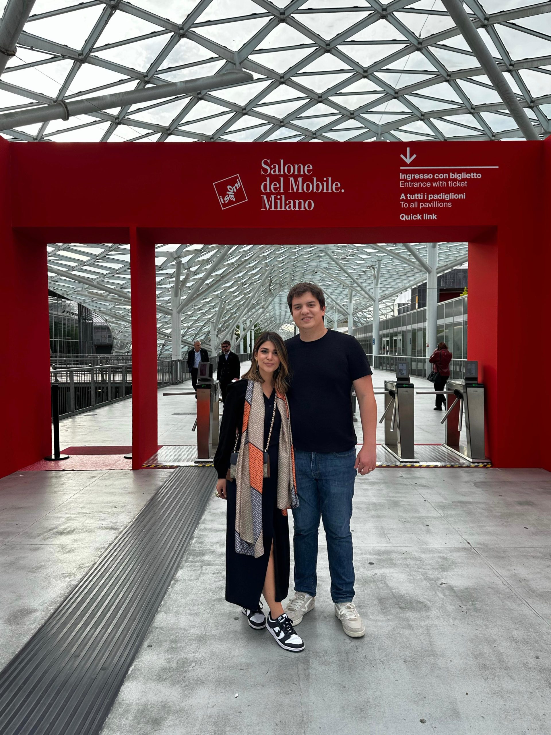 Jéssica Guimarães e Guilherme Colares participam do Salone del Mobile Milano 2024