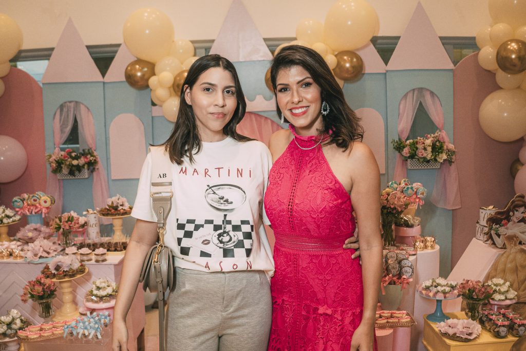 Beatriz Alves E Flavia Laprovitera