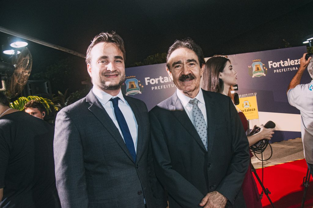 David Macedo E Raimundo Gomes De Matos