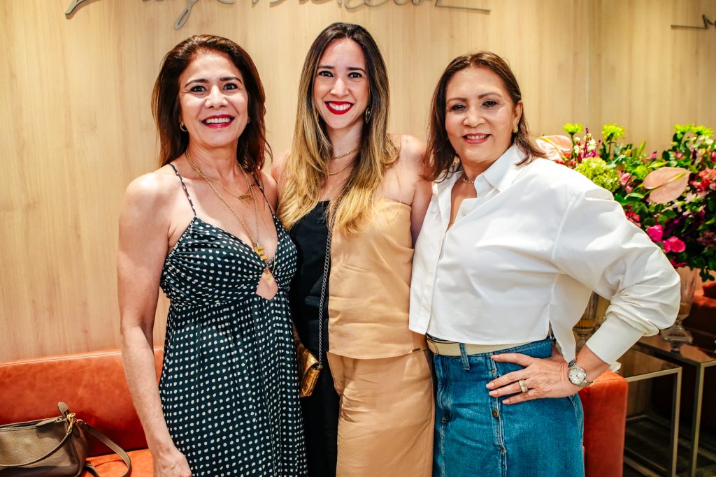 Ester Carneiro, Paula Rabelo E Neuma Oliveira (1)