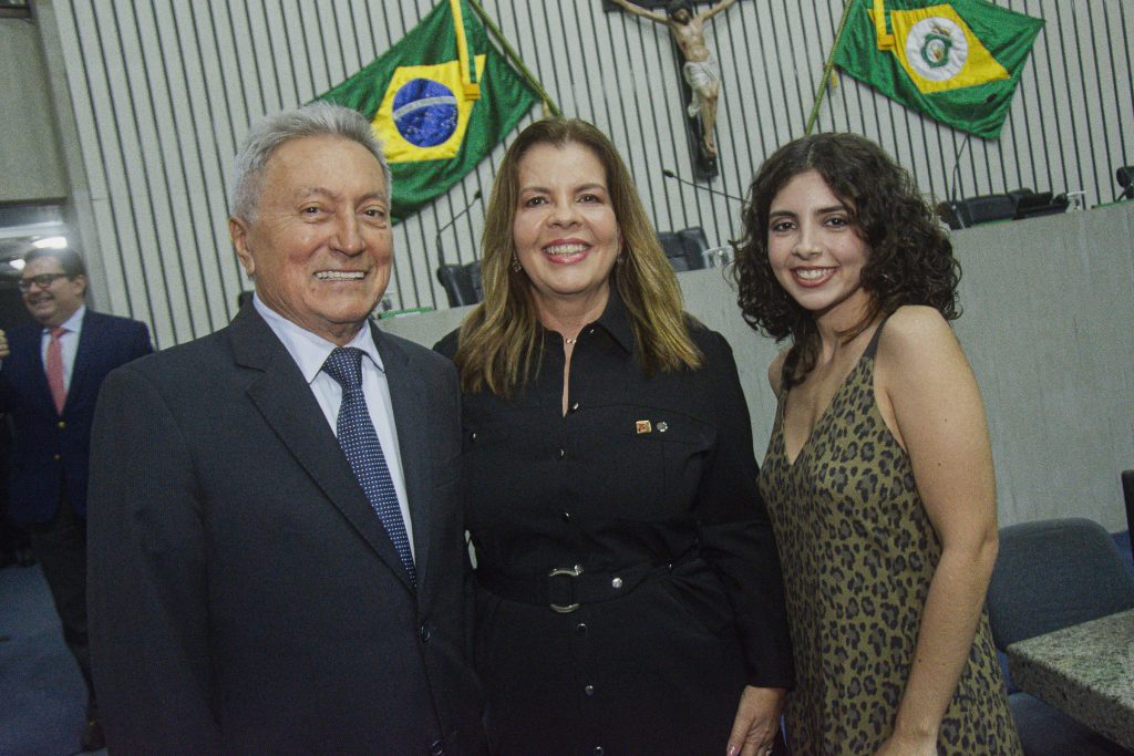 Euvaldo Bringel, Eliane Brasil E Isabela Brasil