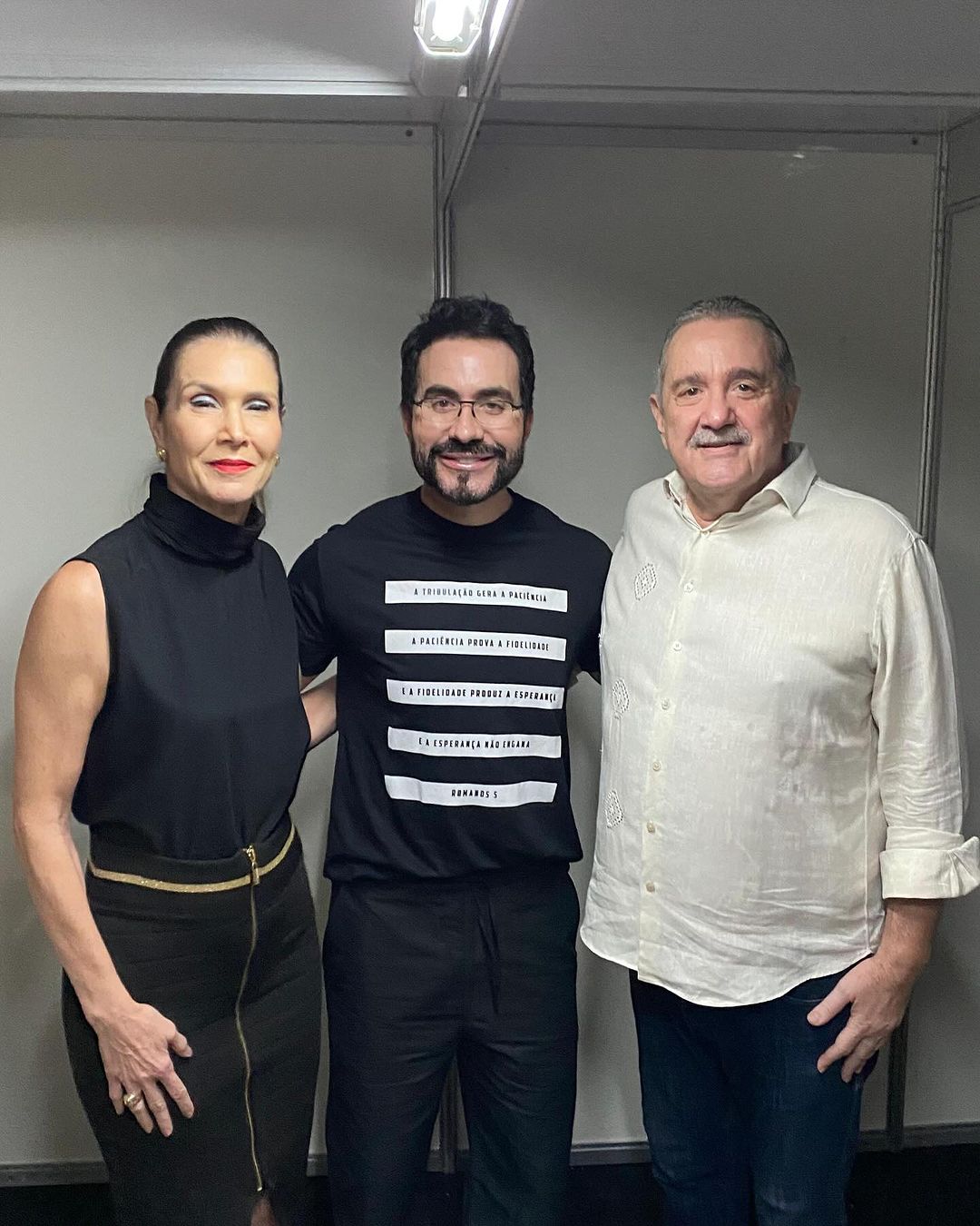 Padre Fábio de Melo reúne milhares de fiéis em Aracati (CE)