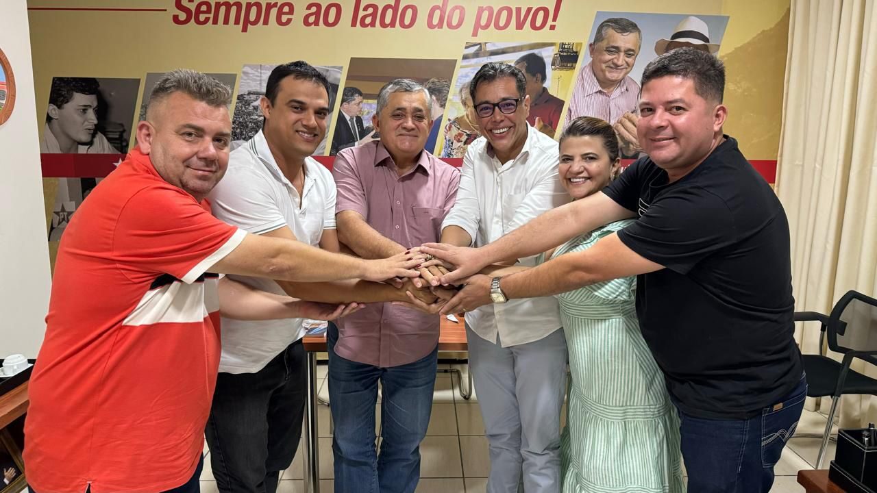 José Guimarães endossa pré-candidatura de Leonardo Araújo à Prefeitura de Palmácia