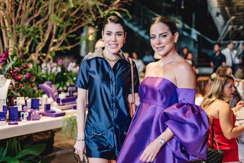 Insights e elegância - Talk de Cíntia Chagas dá um brilho extra ao lançamento da nova coleção da JC Jewels