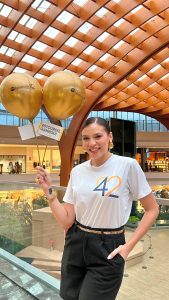 Karla Alexandrina Iguatemi 42 Anos