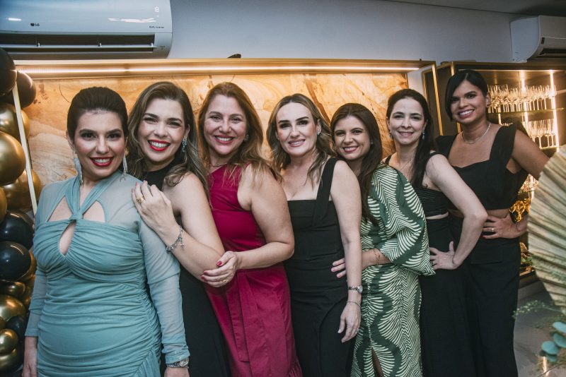 Quatro décadas - Luana e Carlos Henrique Dummar festejam a estreia dele nos 40