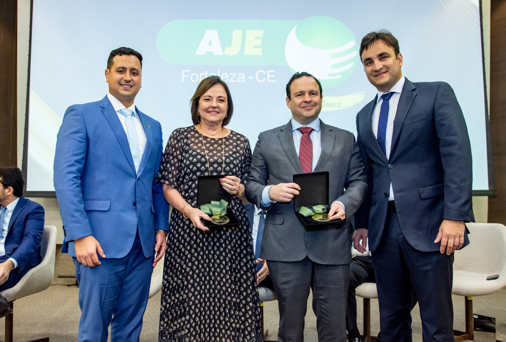 Cerimônia de posse da nova diretoria da AJE Fortaleza