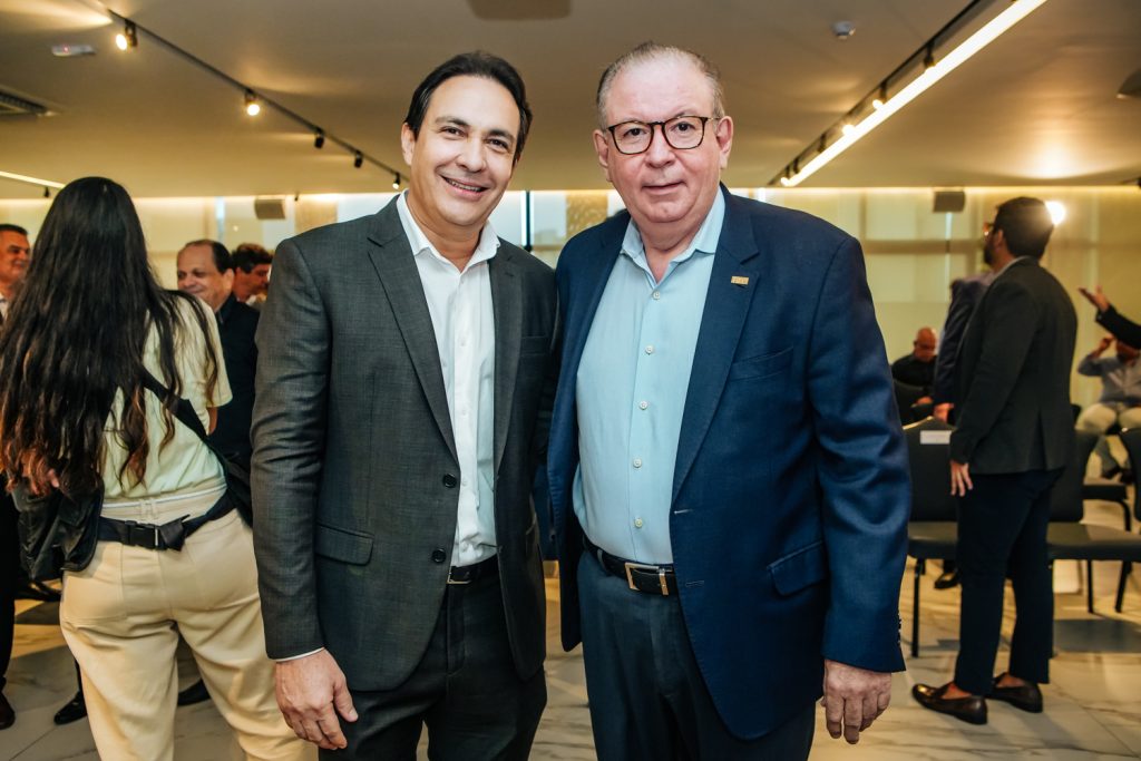 
				Luis Carlos Queiroz E Ricardo Cavalcante
				