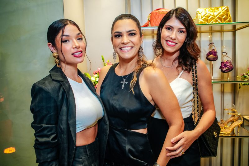 Expansão - Luiza Barcelos inaugura segunda loja em Fortaleza com presença da influenciadora Thássia Naves