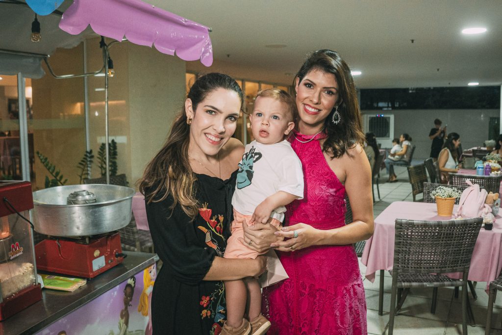 Mariana Petri Feitosa, Gabriel Petri Feitosa E Flavia Laprovitera