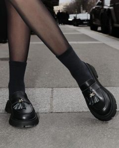 Mocassim Rafaelle Ruhle Usa Santa Lolla Reproducao Instagram