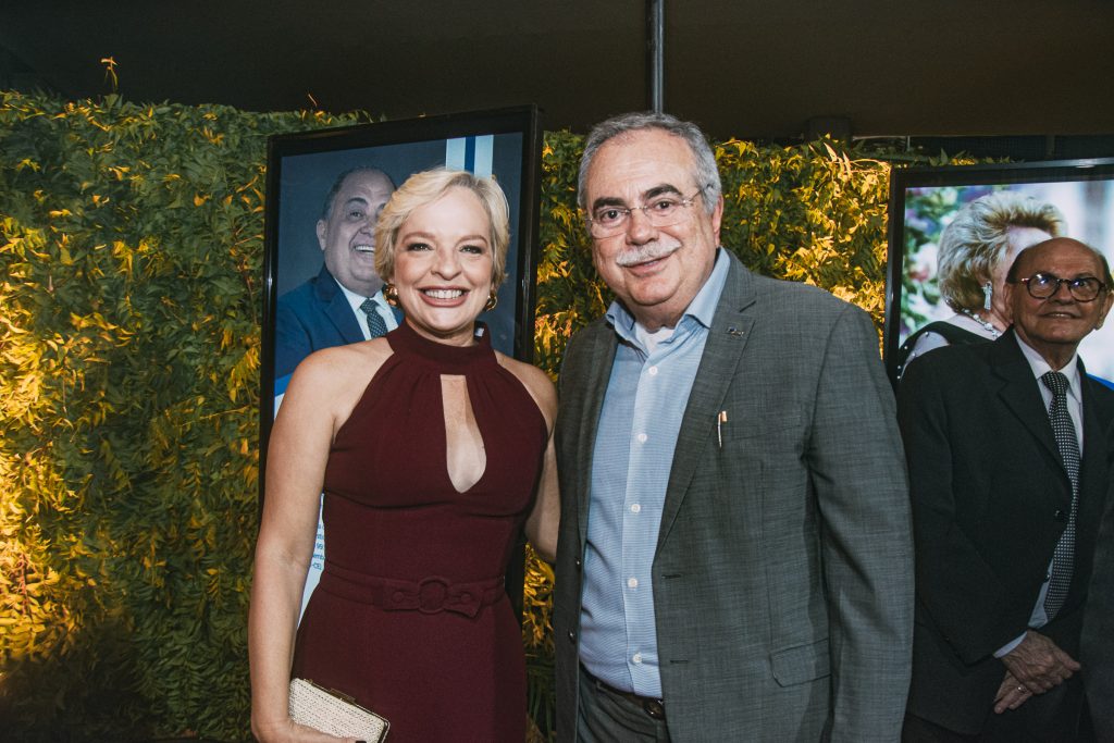 Paola Braga E Assis Cavalcante