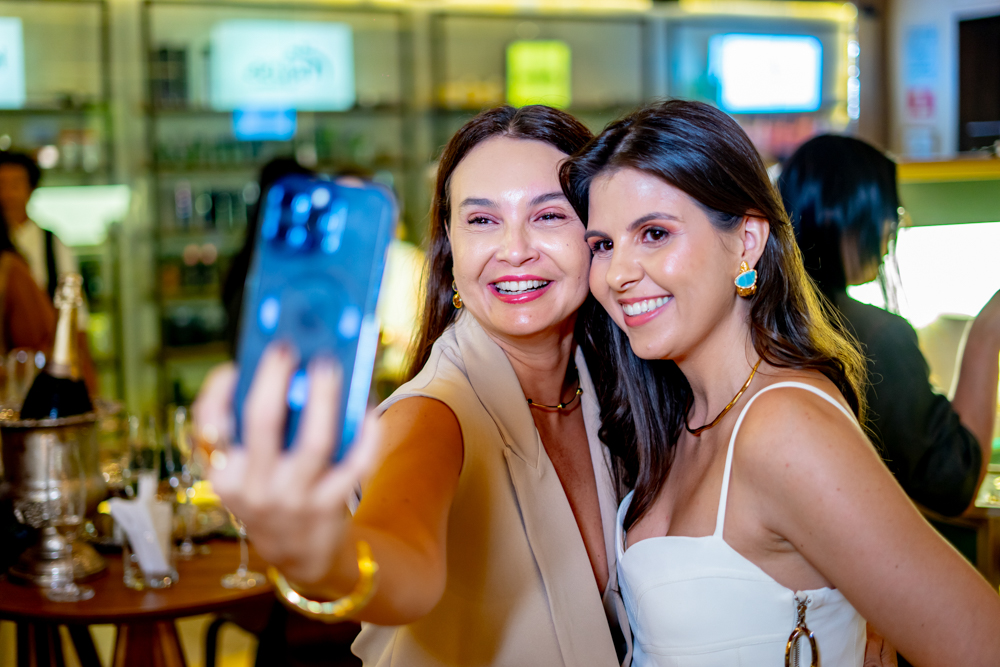 Patricia Pinheiro E Eloisa Gomes