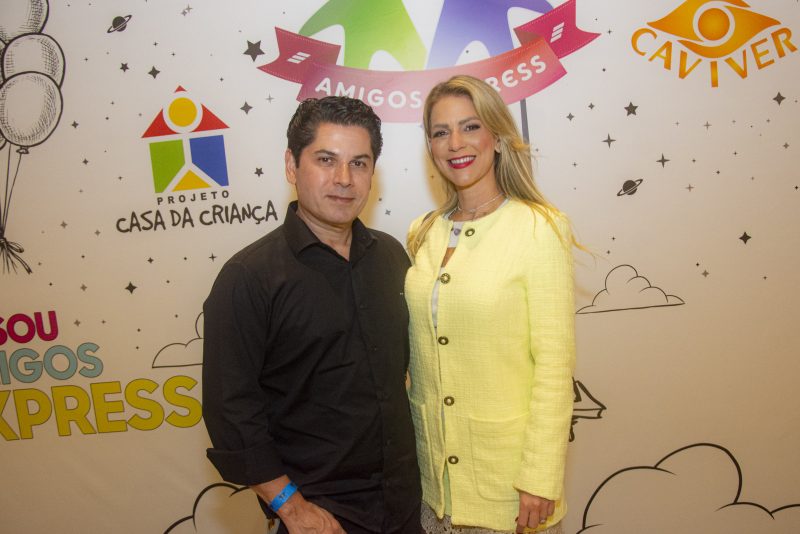 UNIDOS PARA O BEM - Show beneficente do projeto Amigos Express