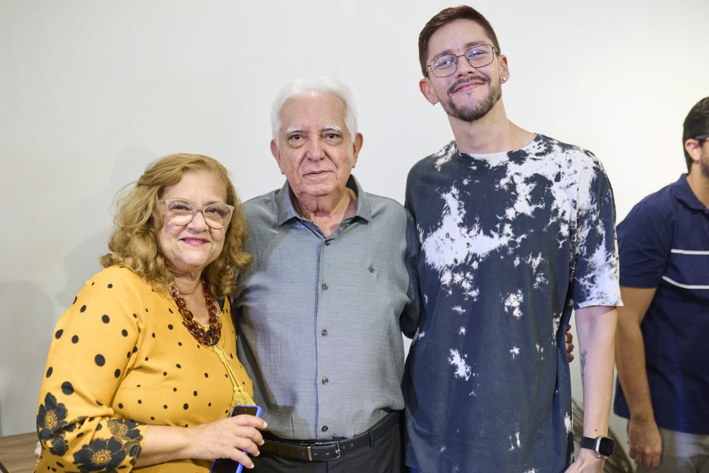 Professora Eliane Curvello, Antero Pereira E Felipe Silvério