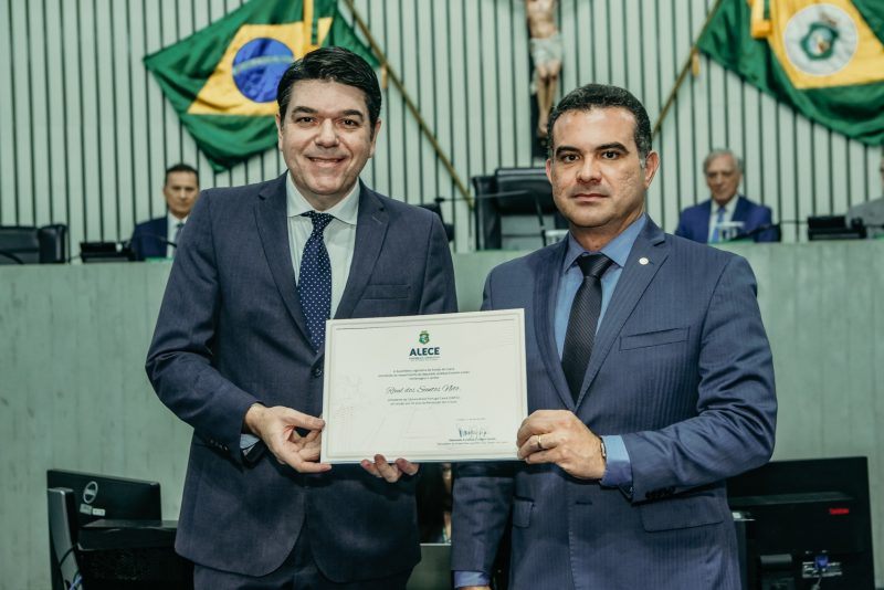 Celebração Histórica - Alece comemora 50 anos da Revolução dos Cravos destacando laços entre Brasil e Portugal