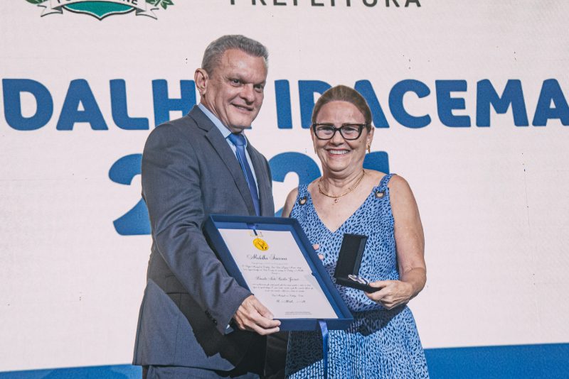 MAIS ALTA HONRARIA - Medalha Iracema entregue a personalidades de destaque da sociedade fortalezense
