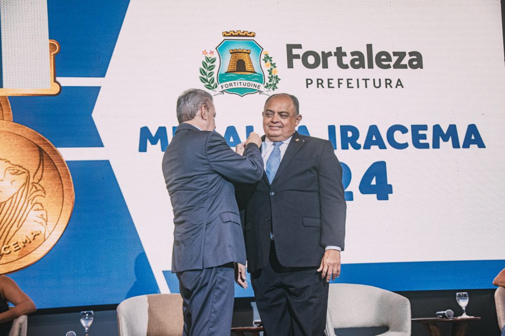 Sarto Nogueira E Teodoro Silva Santos (2)