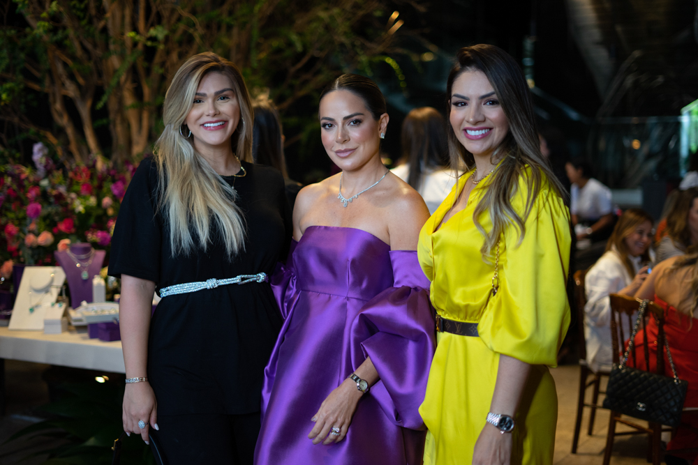 Tândara Martins, Jamille Cruz E Kenile Alencar