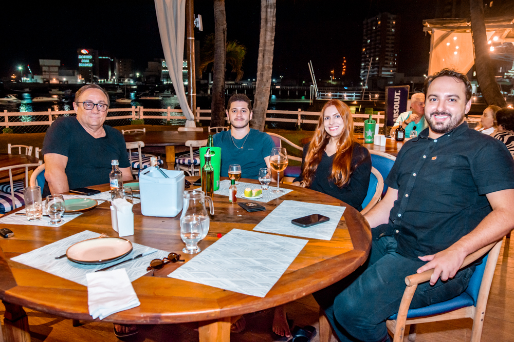 Tin Gomes, Arthur Samir, Luyanne Lima E Adams Gomes