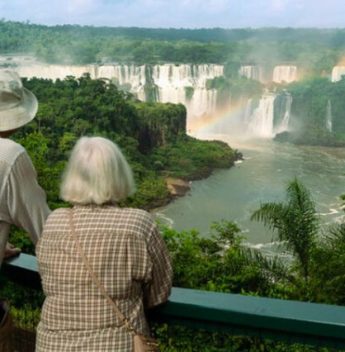 Brasil atinge número recorde de 740,4 mil turistas internacionais em março; alta de 28%