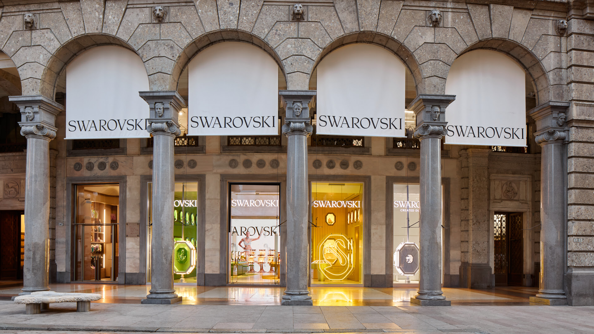 Swarovski inaugura loja no coração de Milão