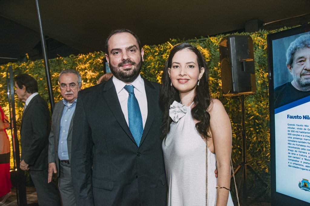 Victor Pompeu E Talita Furtado