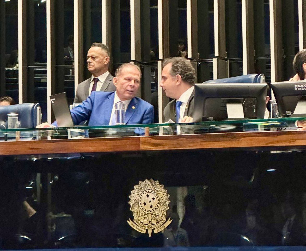 Júlio Ventura e Rodrigo Pacheco discutem futuro sustentável e tecnológico do Brasil