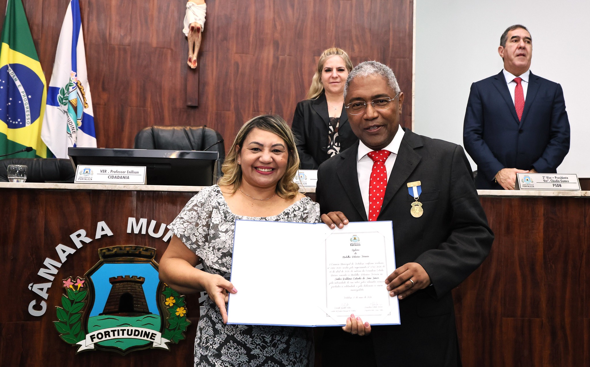 Câmara Municipal de Fortaleza homenageia Waldemir Catanho com a Medalha Boticário Ferreira