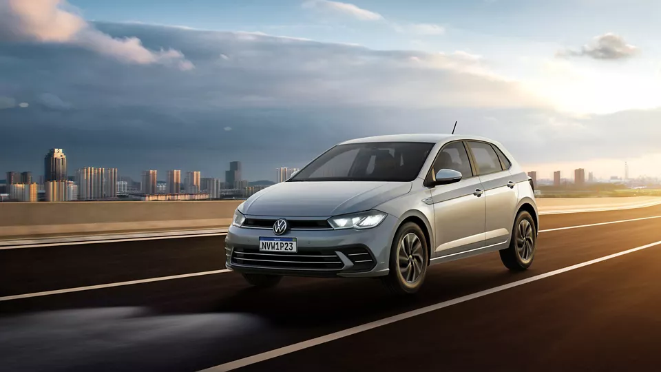 Novo Polo supera o Strada e volta a ser o modelo mais emplacado do Brasil