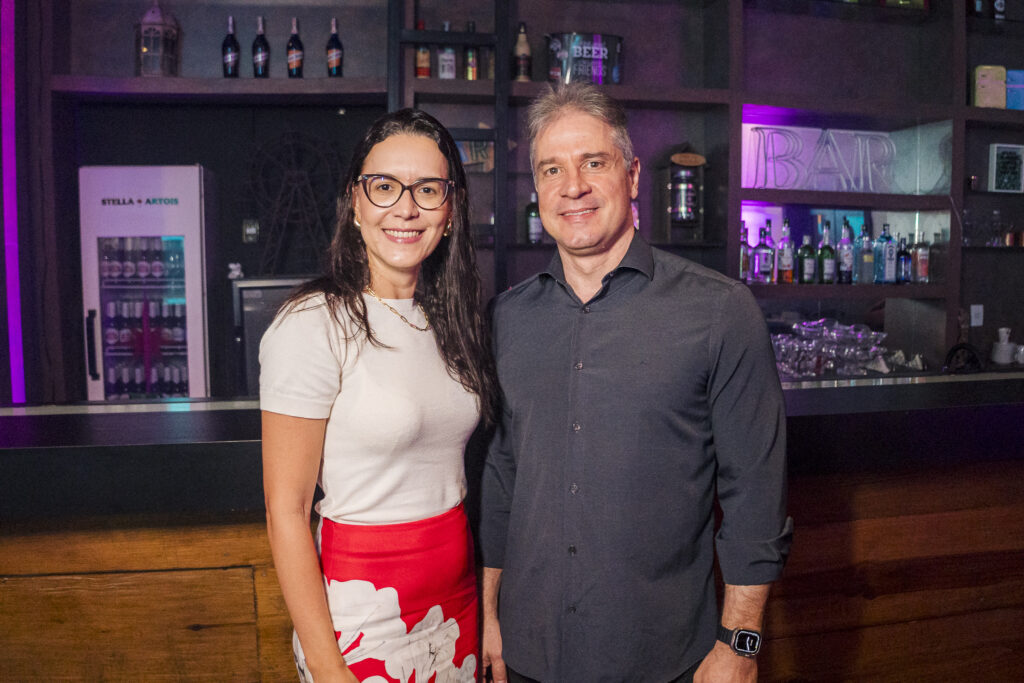 Adriane Bezerra E Luiz Otavio