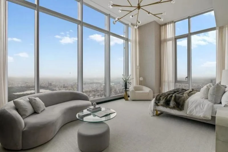 RESIDÊNCIA NAS ALTURAS - Penthouse nos andares mais altos do maior prédio residencial do mundo está à venda por R$ 785 Milhões