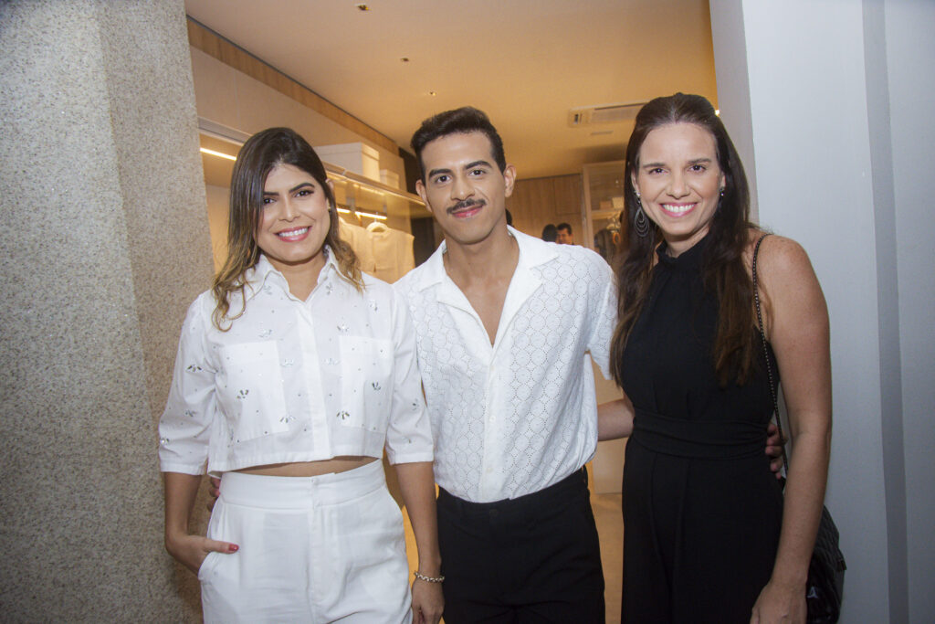 Barbara Menezes, Italo Zimer E Greta Veras