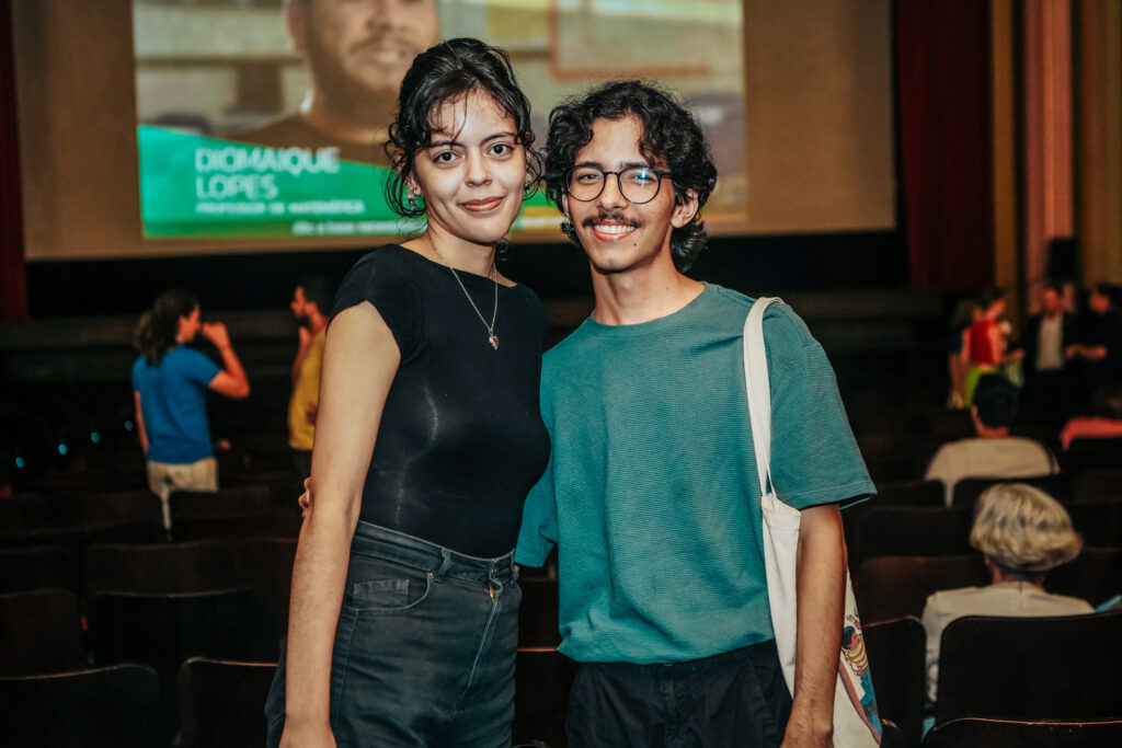 Beatriz Lima E Vinicios Mendonça