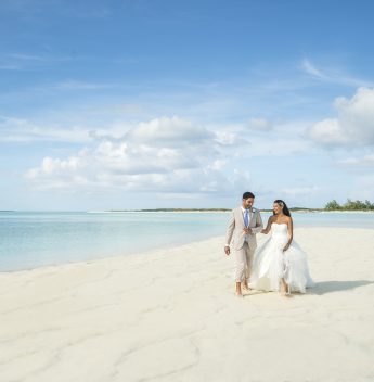 Explore praias deslumbrantes, aventuras emocionantes e momentos românticos em meio ao cenário mágico das Bahamas