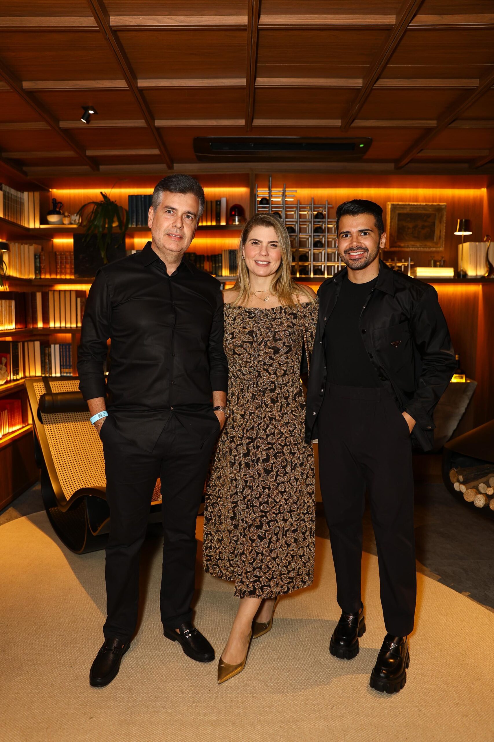 Galpão Design e Romário Rodrigues recebem parceiros, amigos e clientes na CASACOR SP Galpão Design e Romário Rodrigues recebem parceiros, amigos e clientes na CASACOR SP