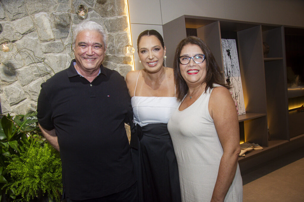 Edson Tamara, Fernanda Nabuco E Cristiane Feijo