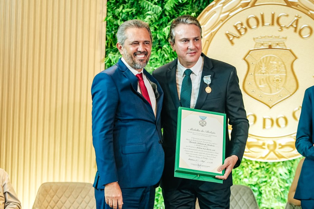 Elmano De Freitas E Camilo Sanatana (1)