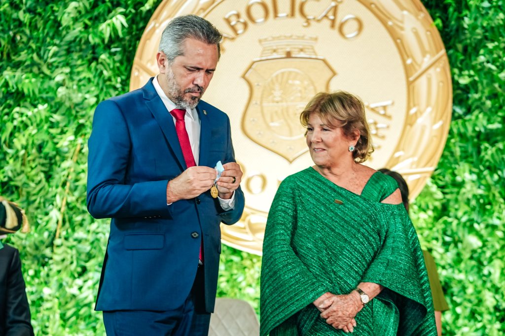 Elmano De Freitas E Lucia Mota (2)
