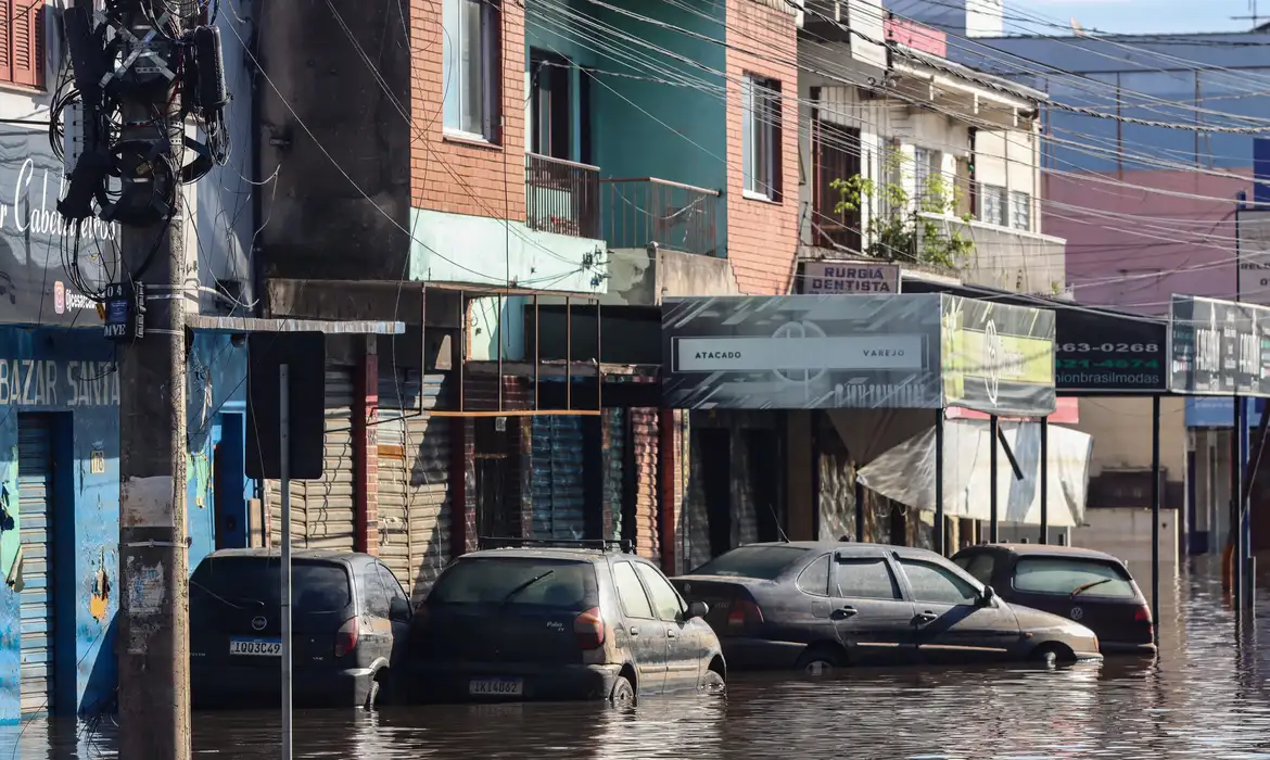 Saque-calamidade do FGTS está disponível em 359 municípios gaúchos