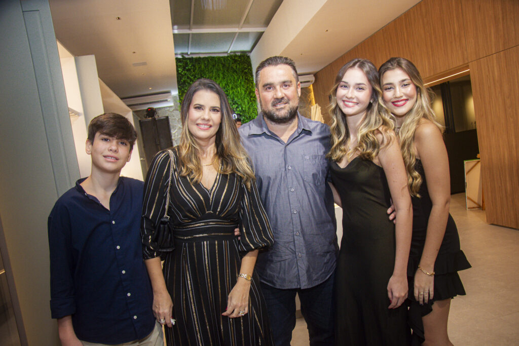 Giuliano Guerra, Adriana Notini, Gustavo Guerra, Isabella Guerra E Giovanna Guerra
