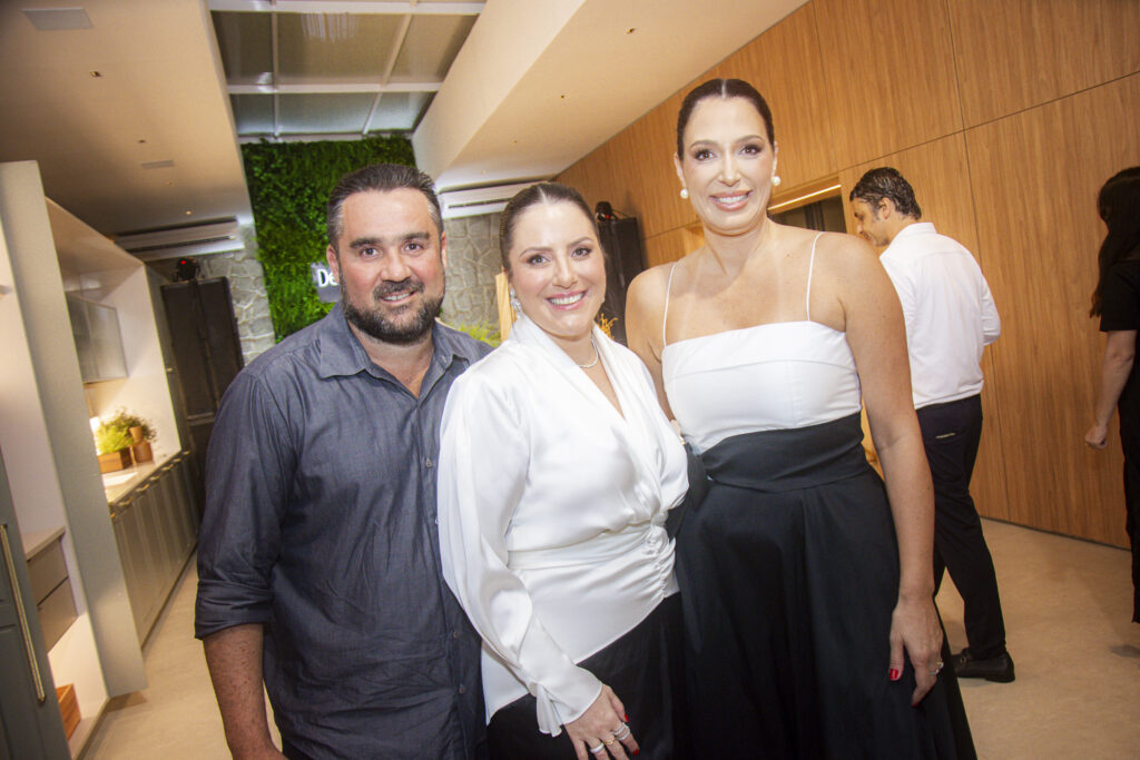 Gustavo Guerra, Graziela Veloso E Fernanda Nabuco
